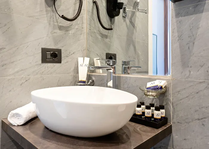 Ah - Duomo Essence Отель 3*